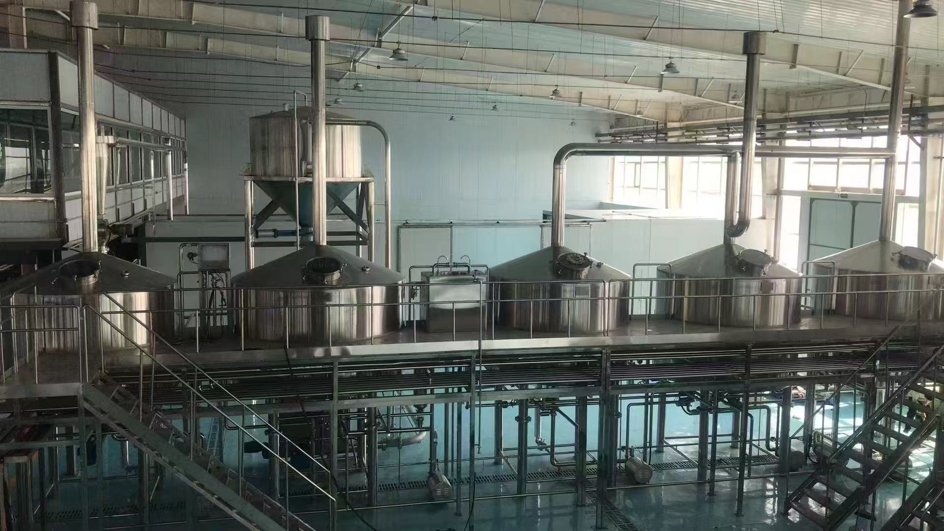 信丰精酿啤酒设备厂—精酿啤酒设备主要生产工艺与核心技术